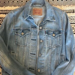 Selling no longer wear. I have a few:) great condition